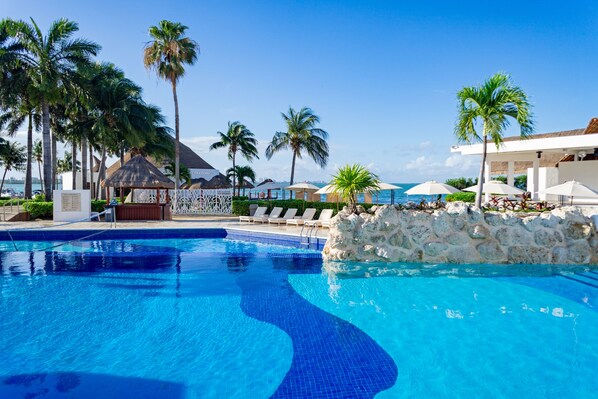 Children’s activities - Sunset Marina Resort & Yacht Club (Cancun)