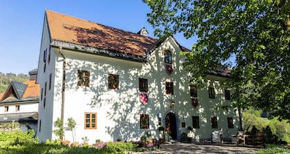 Hotel Kendov Dvorec