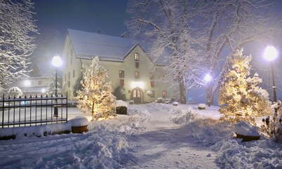 Hotel Kendov Dvorec