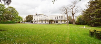 Stifford Hall Hotel Thurrock