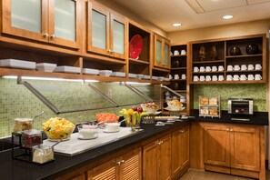 Free daily full breakfast 