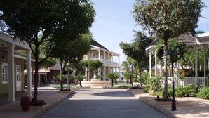 Exterior - Breezes Resort & Spa Rio Bueno (Rio Bueno)