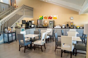 Desayuno buffet incluido todos los días 