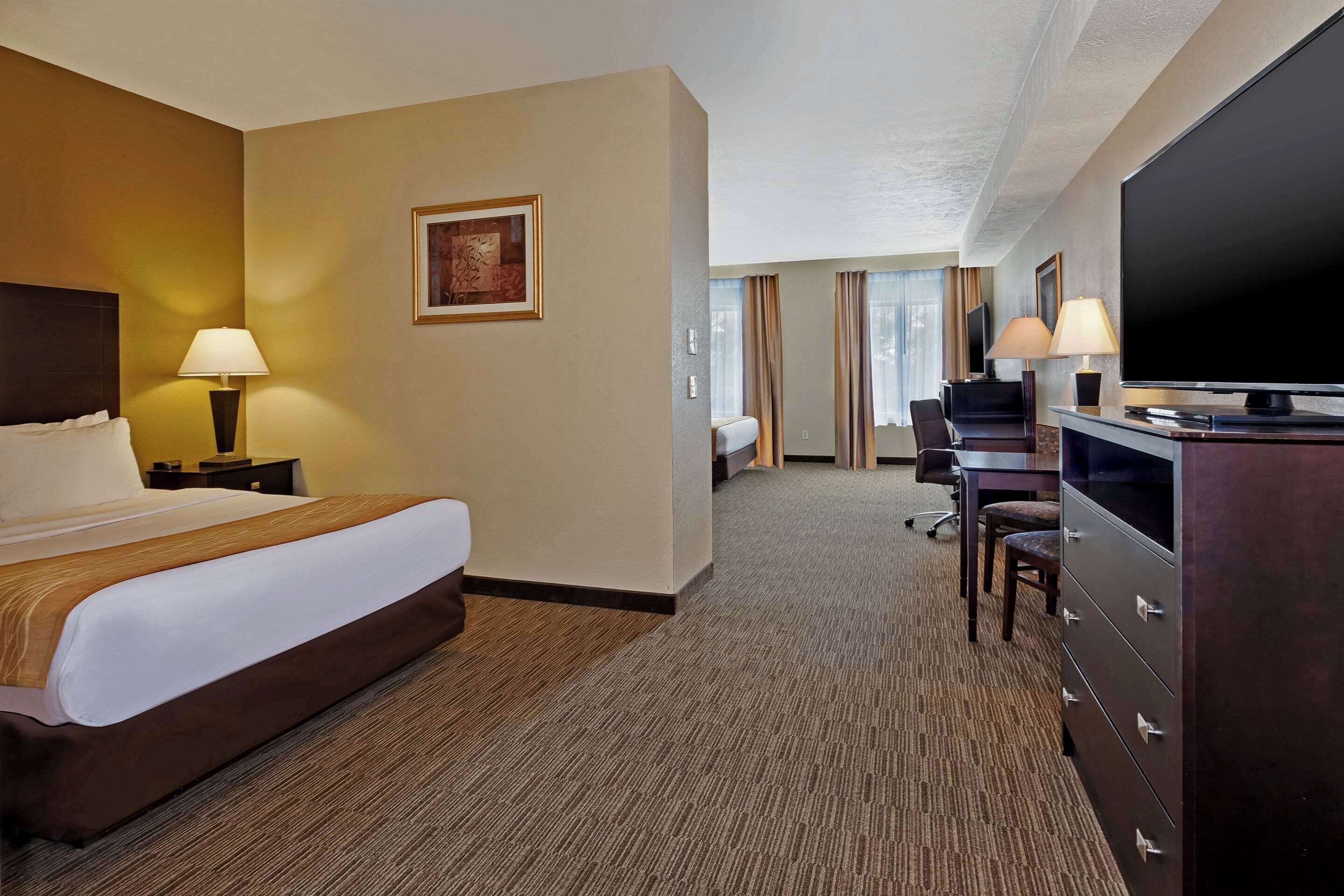 Room, Multiple Beds, Non Smoking, Refrigerator & Microwave | In-room safe, iron/ironing board, rollaway beds, free WiFi