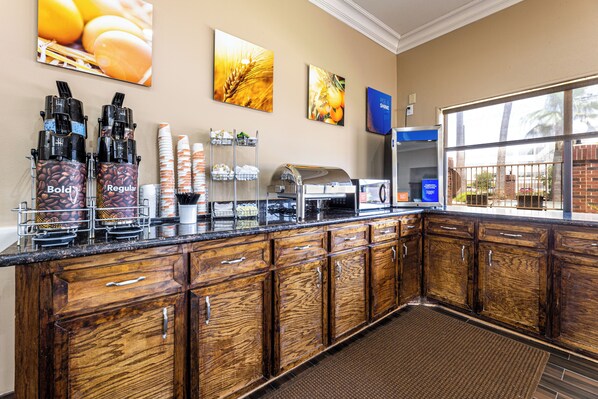 Free daily buffet breakfast