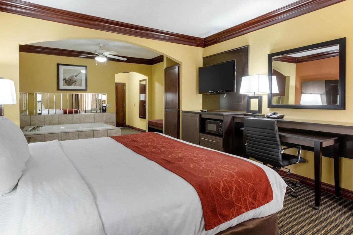 In-room safe, desk, laptop workspace, iron/ironing board