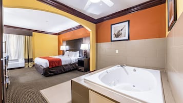 Suite, 1 King Bed, Non Smoking | In-room safe, desk, laptop workspace, iron/ironing board