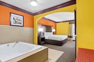 Caja de seguridad en la habitación y escritorio