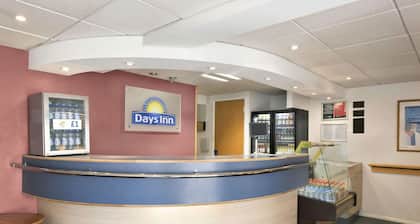 Days Inn by Wyndham Membury M4