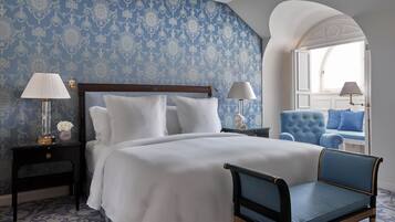 Suite, Non Smoking (Renaissance) | Egyptian cotton sheets, premium bedding, down comforters, minibar