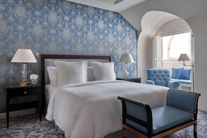 Suite, Non Smoking (Renaissance) | Egyptian cotton sheets, premium bedding, down comforters, minibar - Four Seasons Hotel Prague (Prague)