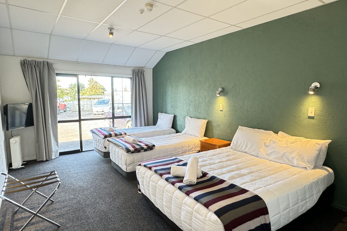 Suite (Studio Large) | 2 bilik tidur, Wi-fi percuma, cadar katil