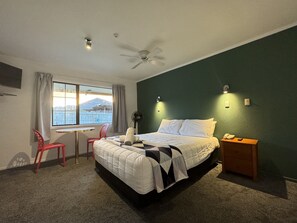 Wi-Fi gratuit, draps fournis