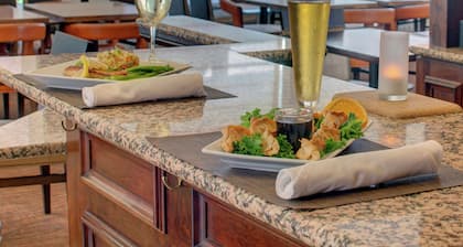 Hilton Garden Inn Norwalk