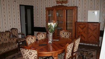 In-room dining