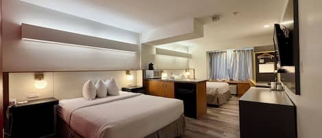 Studio Suite, 2 Queen Beds, Non Smoking | Premium bedding, desk, iron/ironing board, free WiFi