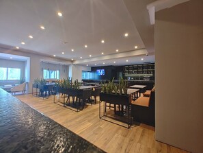 Breakfast, lunch, dinner served; Regional cuisine, pool views