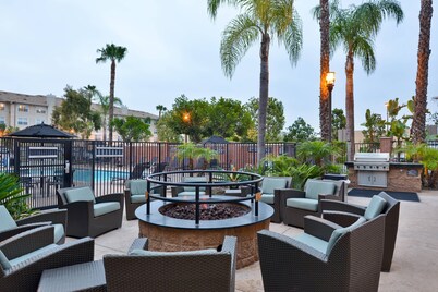 Residence Inn by Marriott Los Angeles LAX/El Segundo