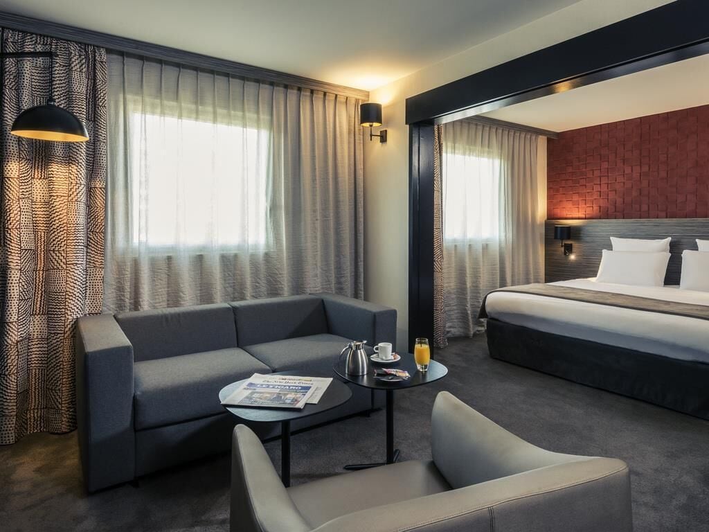 Suite, 1 lit double et 1 canapé-lit | 1 chambre, literie de qualité, coffre-fort, bureau