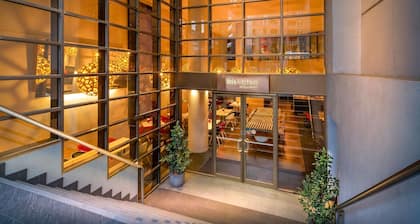 ibis Melbourne Hotel and Apartments