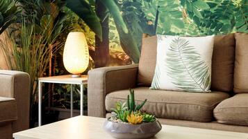 In-room safe, individually furnished, desk, laptop workspace