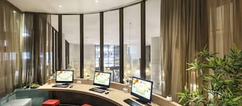 ibis Melbourne Hotel and Apartments
