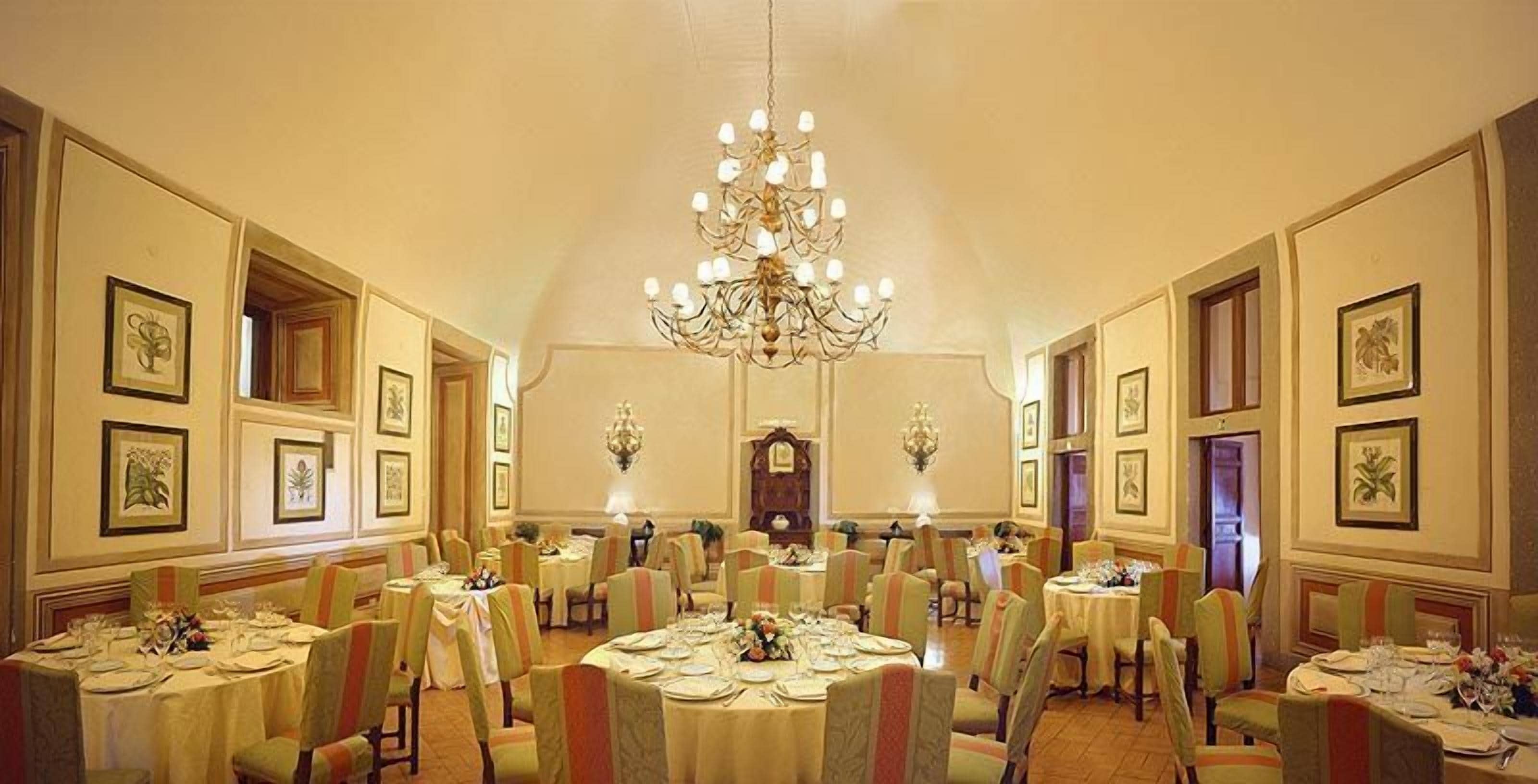 breakfast, lunch, dinner served; italian cuisine, garden views