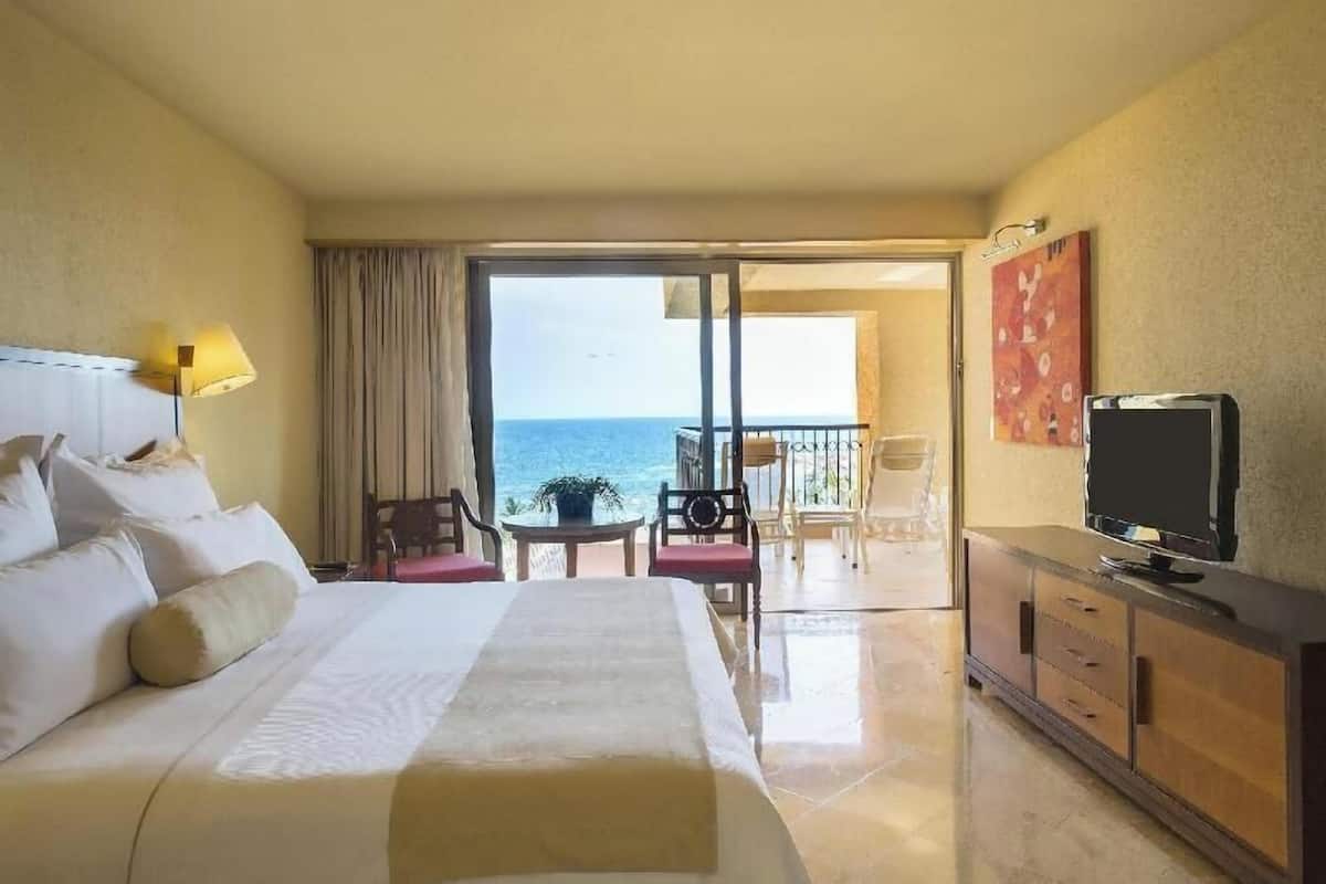 Ropa de cama de alta calidad, edredón, camas con pillow-top y minibar