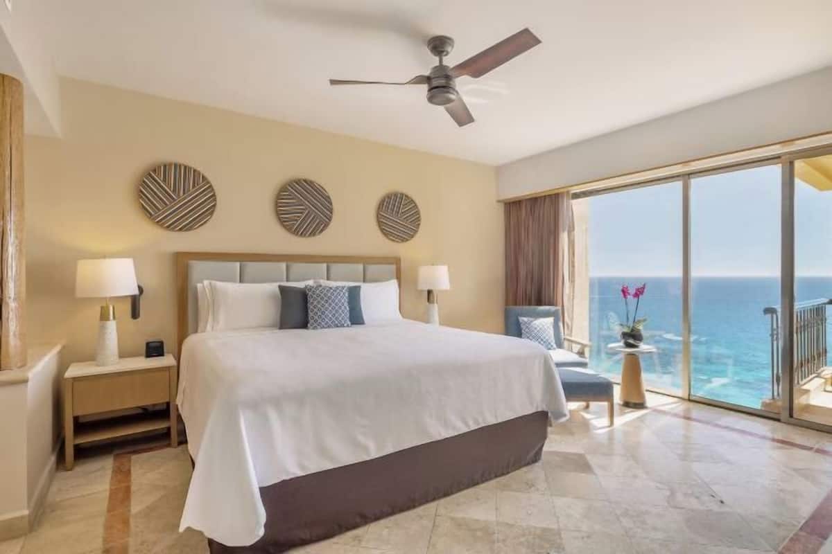 Ropa de cama de alta calidad, cubrecamas y colchones con pillow-top