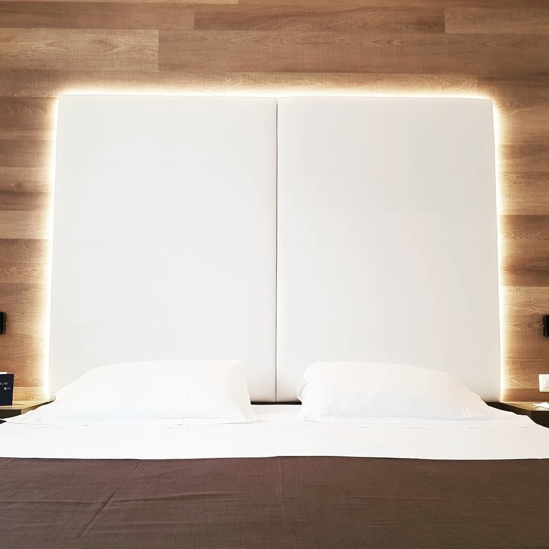Suite Junior | Minibar, una scrivania, postazione laptop, tende oscuranti
