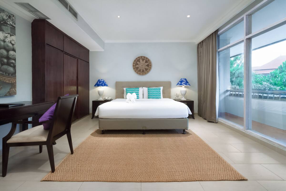 Family Suite, 1 Bedroom, Pool View