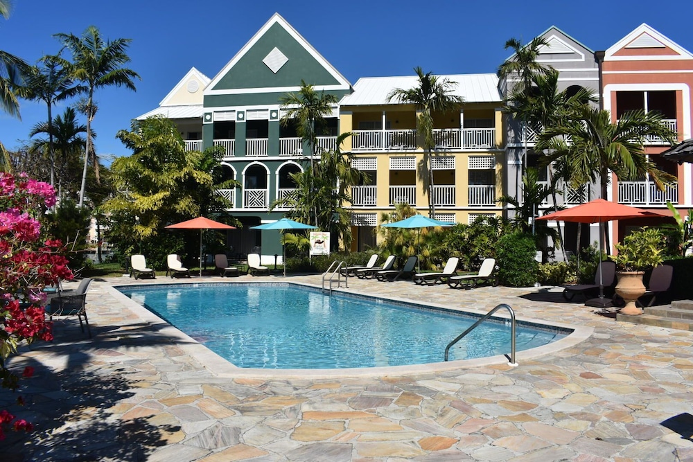 Pelican Bay Hotel by null
