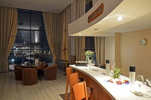 Bar (en la propiedad)