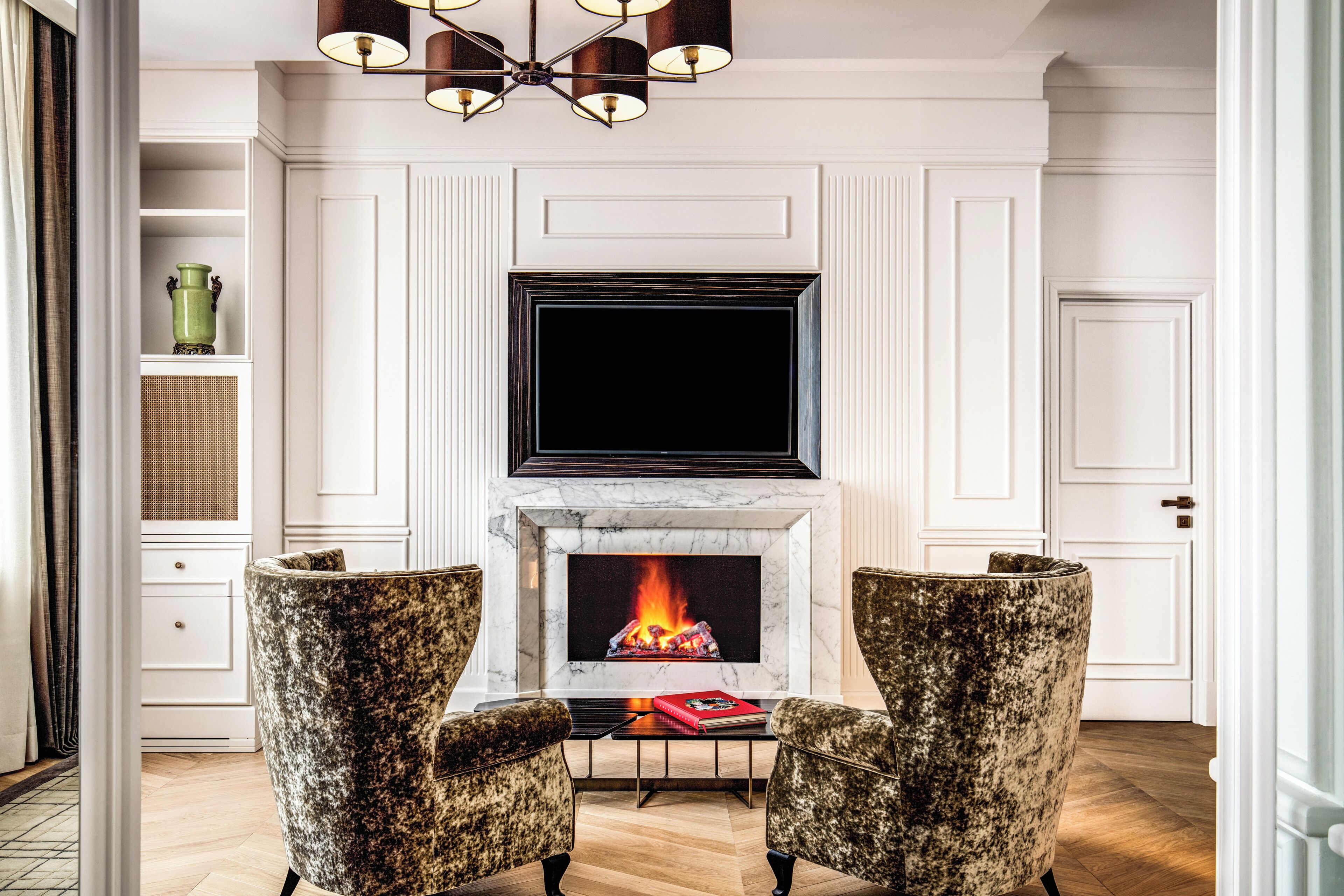 penthouse jacuzzi suite | living area | 42-inch led tv with satellite channels, tv, pay films