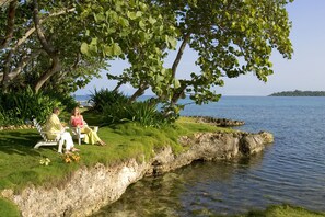 Vue sur le lac