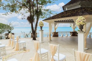 Espace mariage en plein air