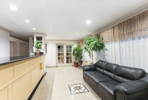 Reception - Travelodge Salinas (Salinas)