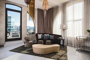 37-Zoll-LCD-Fernseher mit Kabelempfang, Smart-TV, Netflix