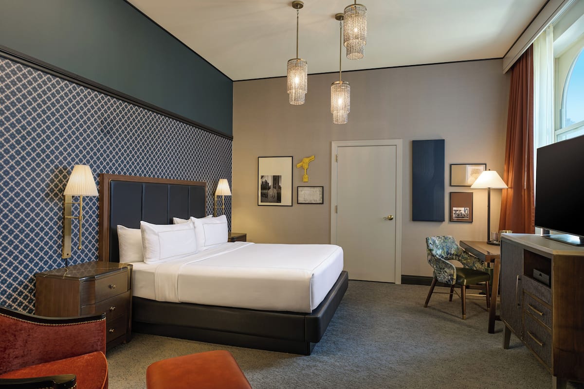 Premium bedding, down comforters, pillowtop beds, in-room safe