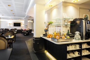 Daily buffet breakfast (EUR 18 per person)