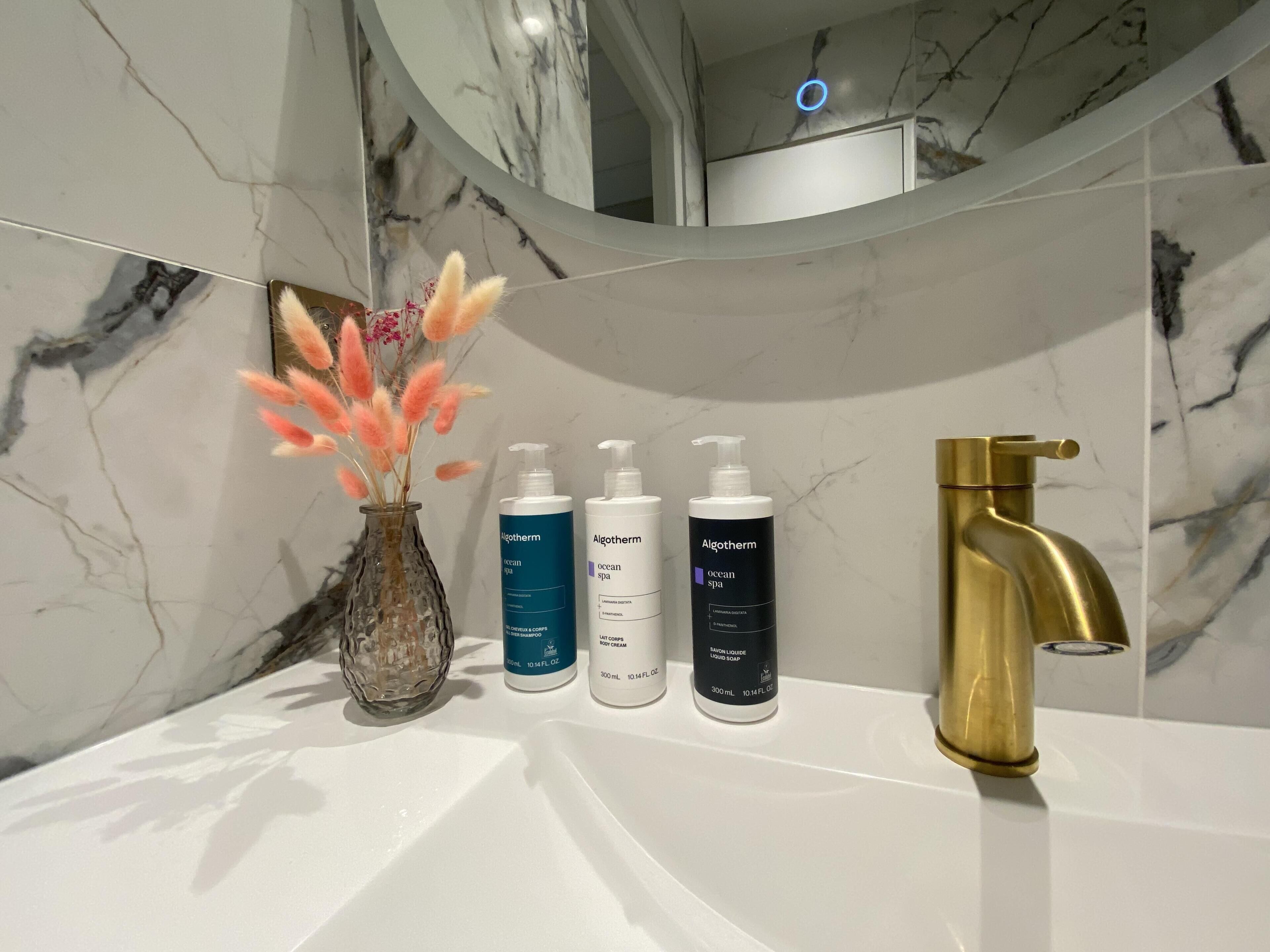 Photo - Best Western Plus Le Moderne
