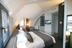 Habitación ejecutiva, 1 cama Queen size, para no fumadores | Ropa de cama de alta calidad y minibar 
