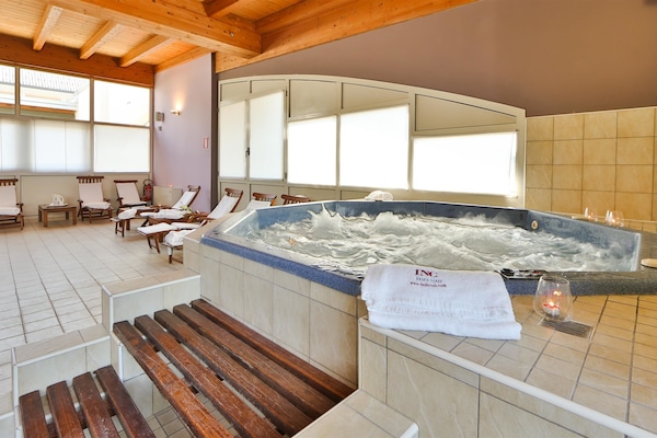 Turkish bath, massages