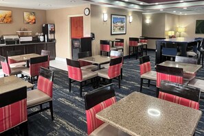 Free daily continental breakfast - Comfort Inn & Suites Jackson North (Jackson)