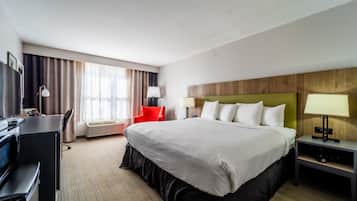 Desk, laptop workspace, iron/ironing board, free cots/infant beds