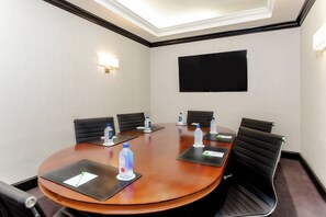 Executive-værelse - 1 kingsize-seng | Mødefaciliteter