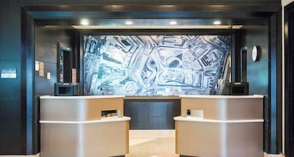 Courtyard by Marriott New York JFK Airport