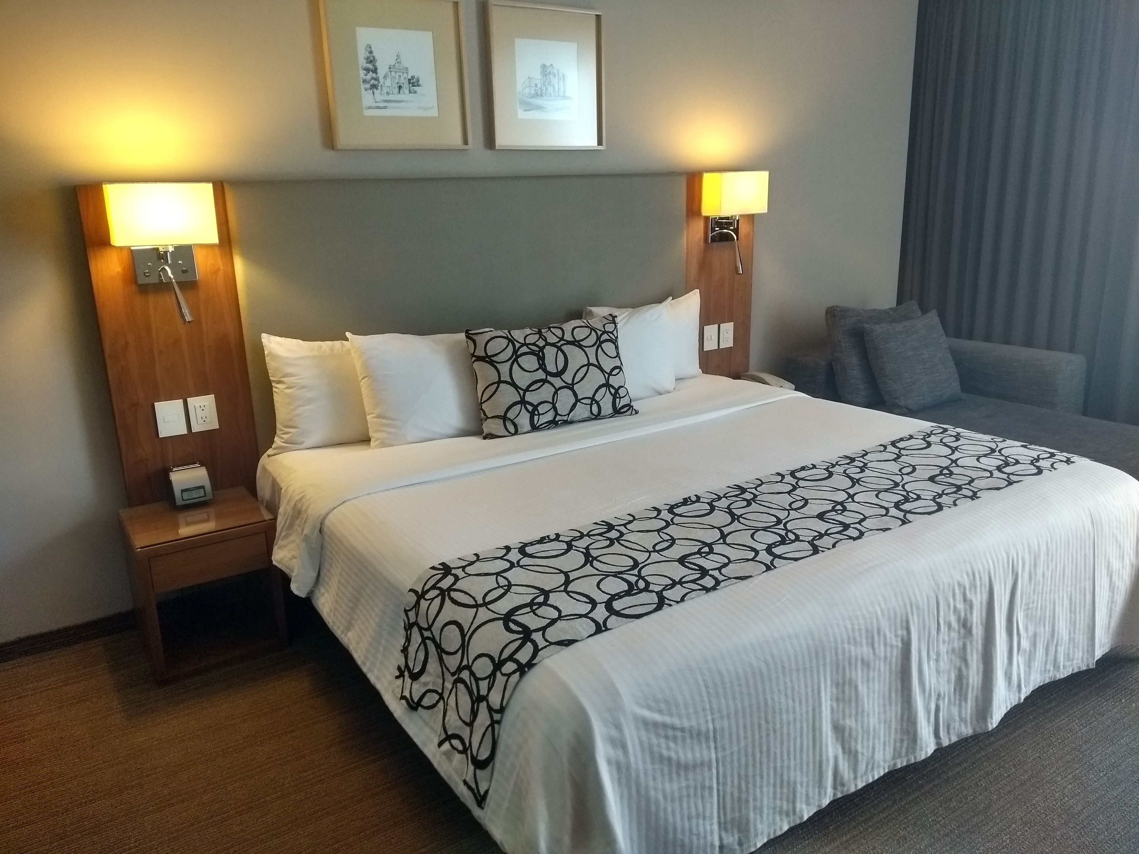 superior room, 1 king bed | premium bedding, down duvets, select comfort beds, in-room safe