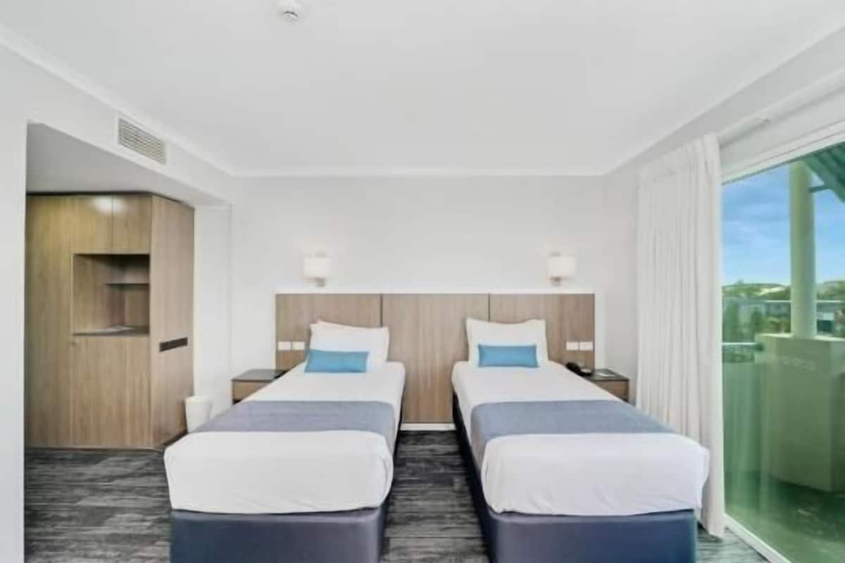 1 habitación, minibar, caja de seguridad en la habitación y escritorio