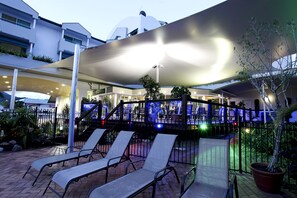 Sundeck